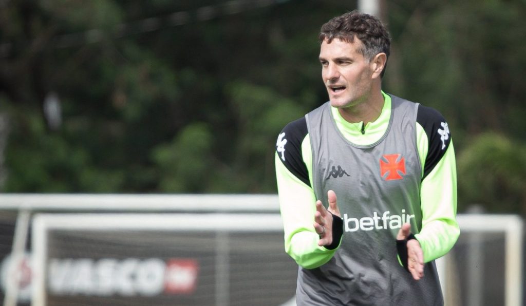 Jogos de hoje: Confira onde assistir ao vivo as partidas do dia (15/07/25)