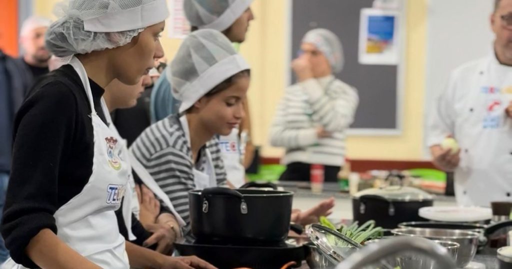 Tech Chef: estudantes de Camboriú aprendem ciência e inovação na cozinha