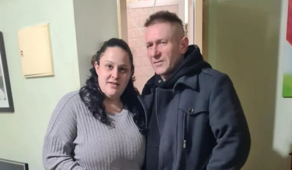 Grávida é encontrada morta e marido é decapitado em casa com pichações macabras