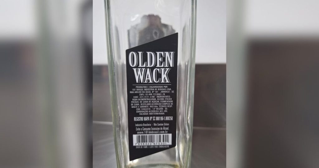 Casal é internado com suspeita de intoxicação por bebida com metanol em Balneário Camboriú