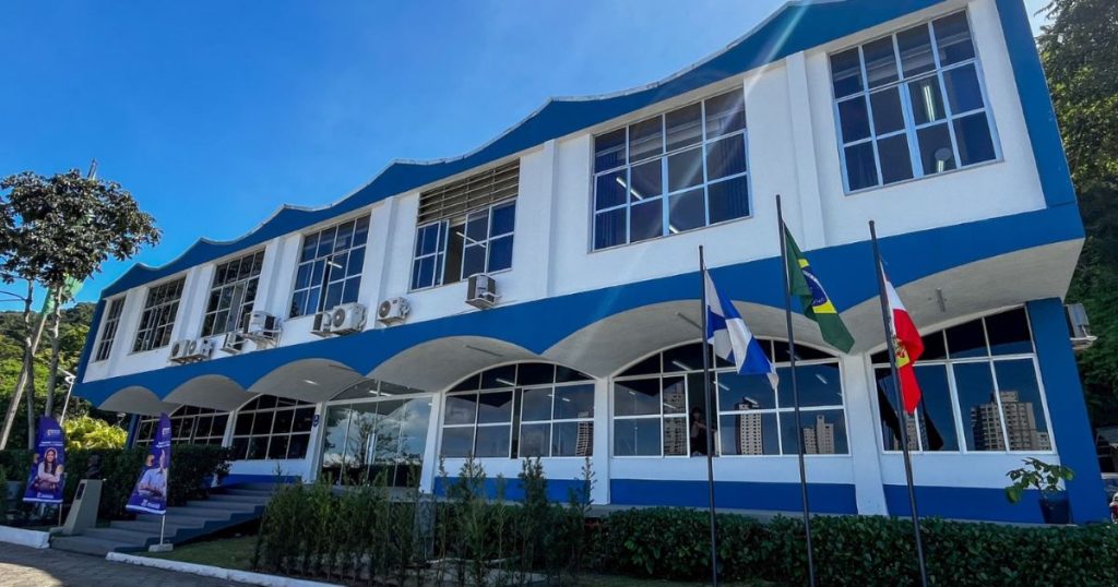 Balneário Camboriú adota o Emissor Nacional da NFS-e para profissionais autônomos e sociedades