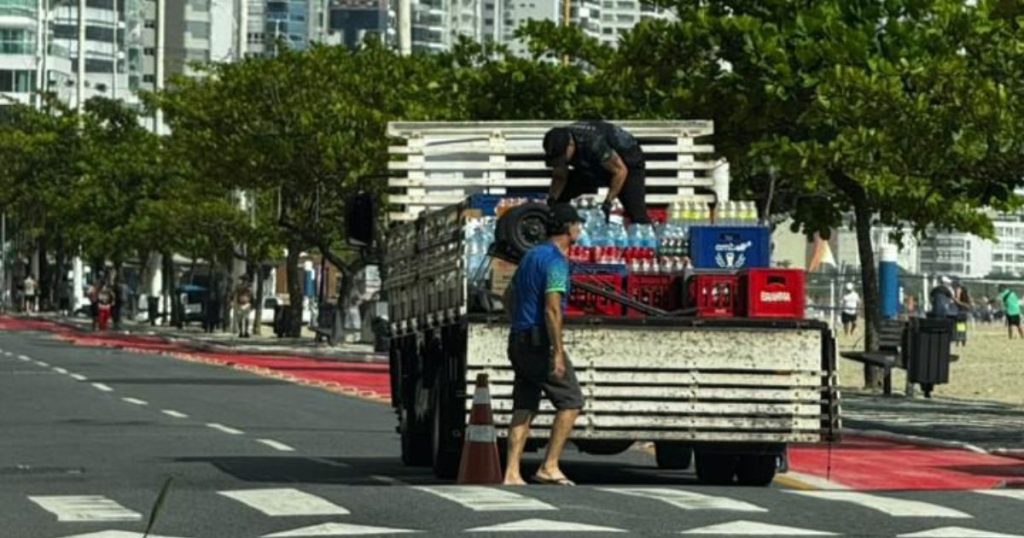 Proibida a circulação de caminhões na área central durante o fim de ano em Balneário Camboriú; confira as datas