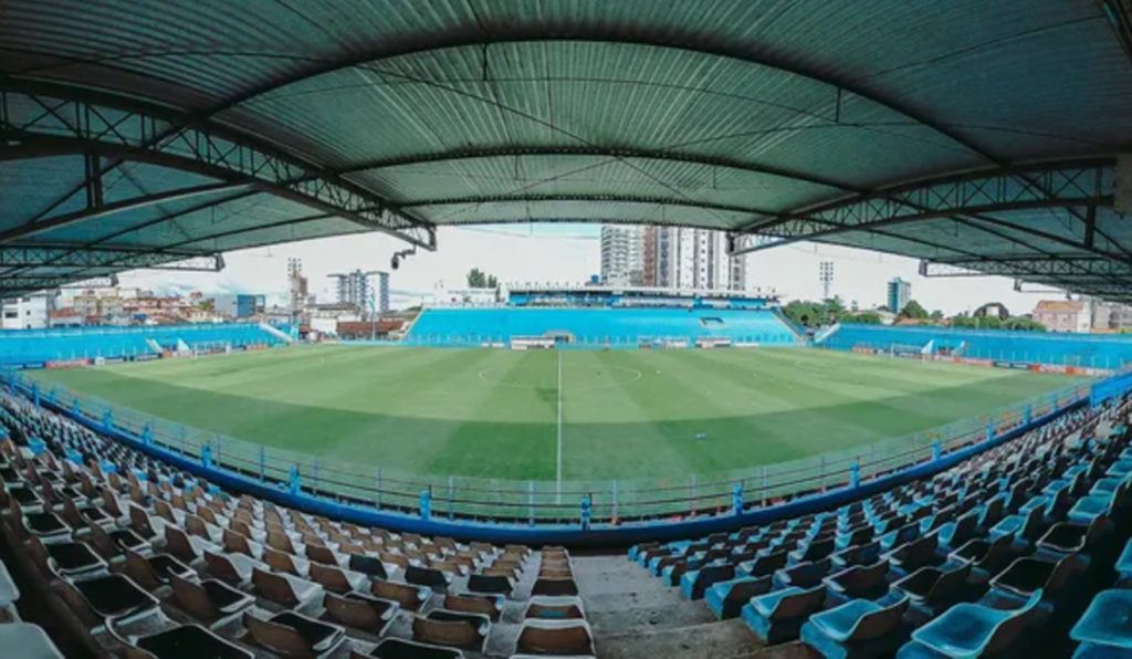 Assim como em outras temporadas, Coritiba pode conseguir acesso fora de casa