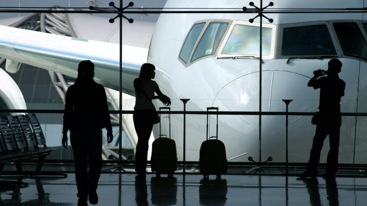 feriado-7-de-setembro-viagens-de-aviao-mais-caras-aumento.jpg